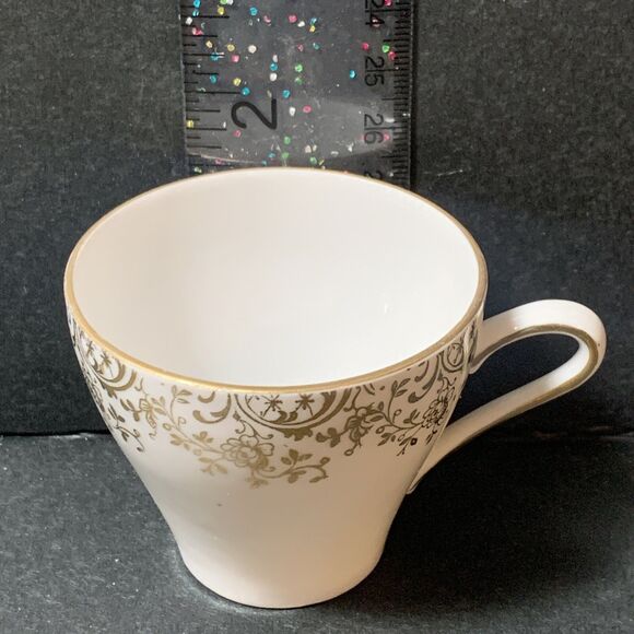 Germany Bavara Small Tea Cup and Saucer - Picture 8 of 9